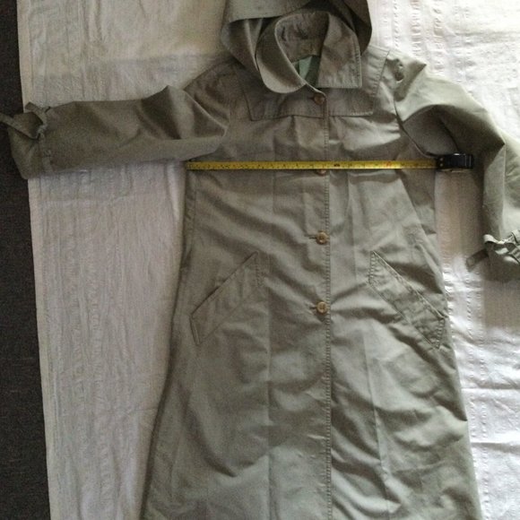 London Fog weather ware trench coat beige 8p pre-loved long coat with hoody - Picture 3 of 7